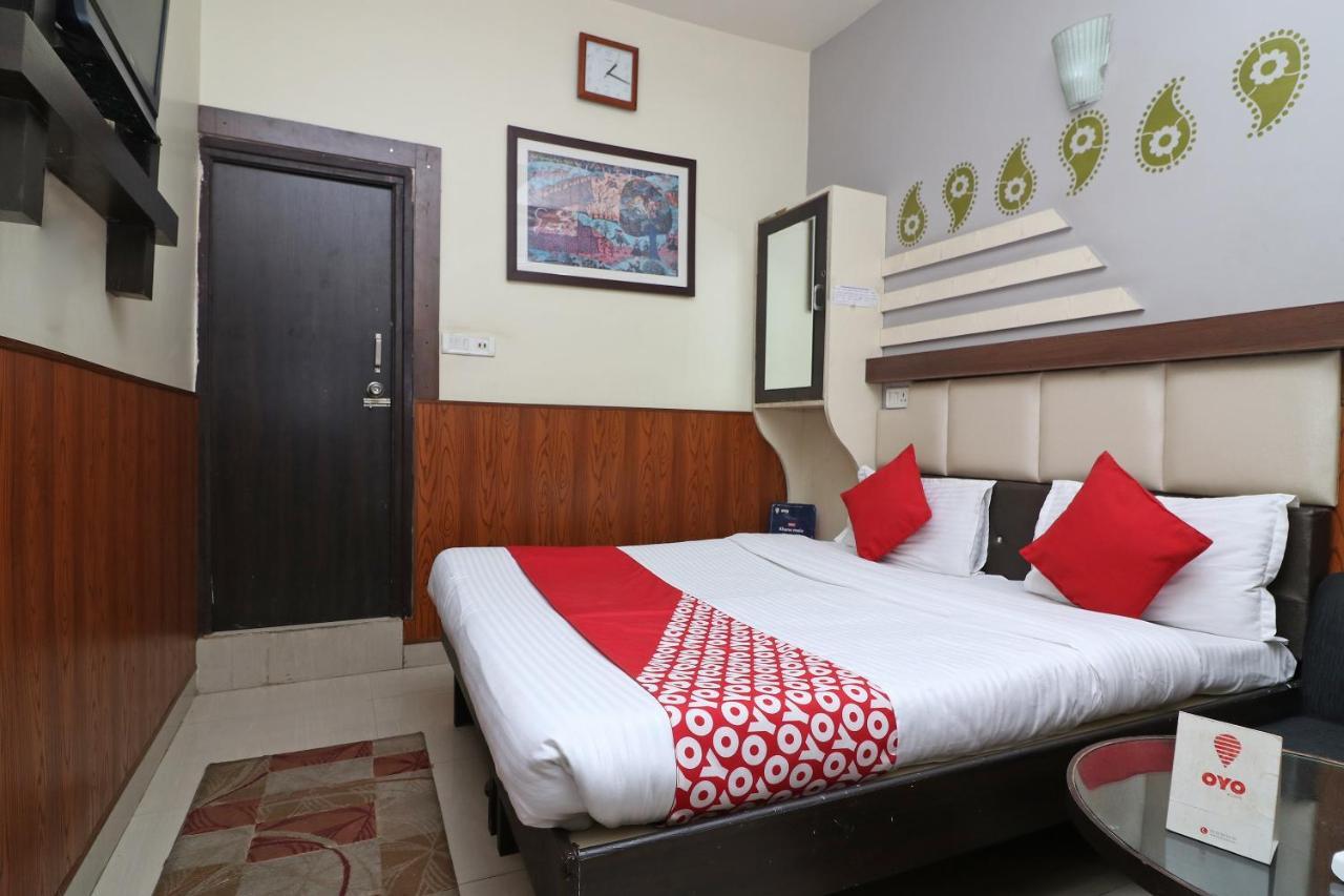 Oyo 2075 Hotel Kota Royal Екстериор снимка